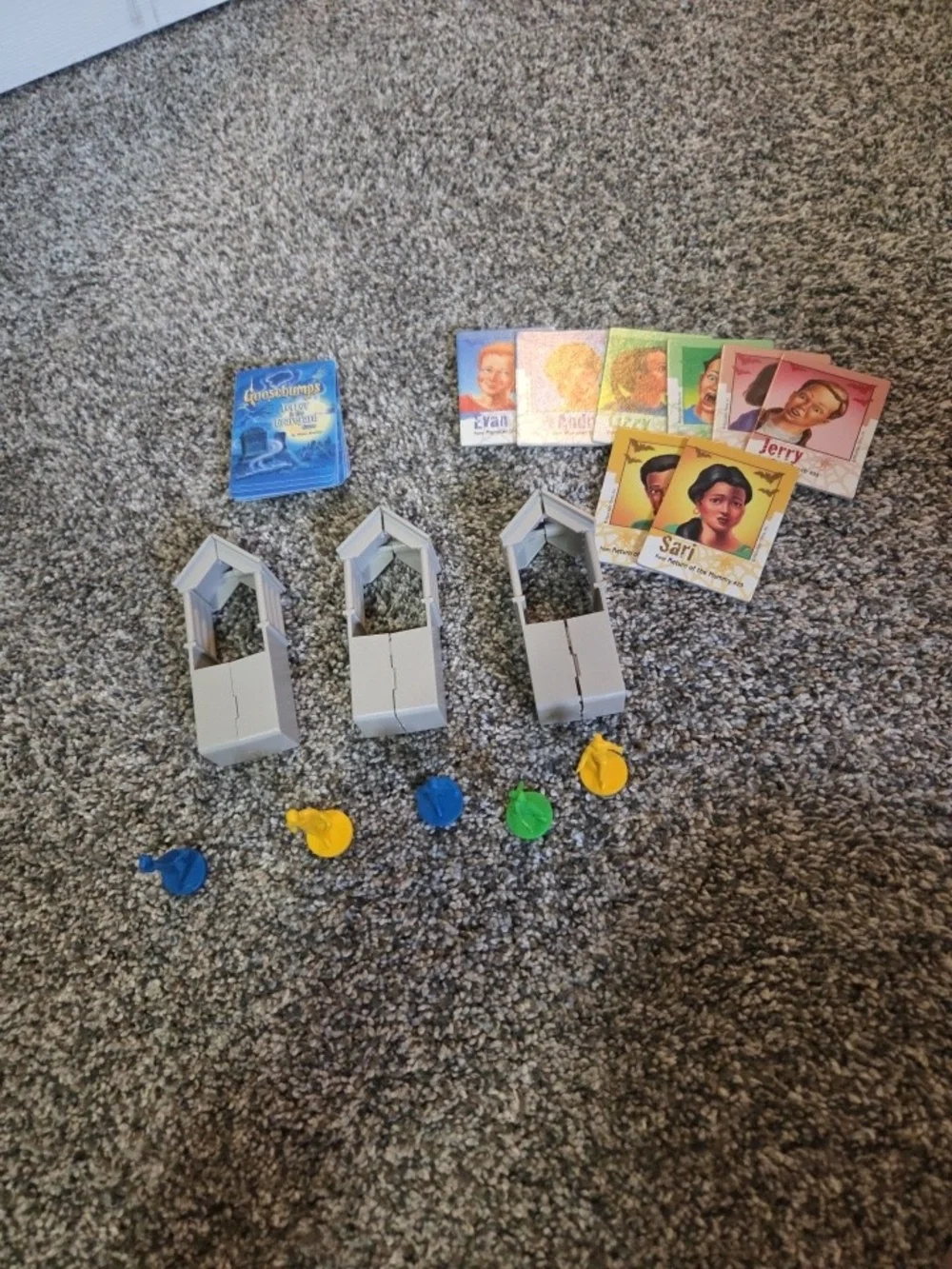 Replacement Parts Only 1995 Goosebumps Terror In the Graveyard Board Game